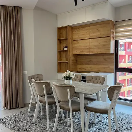 Arlis New 公寓 地拉那