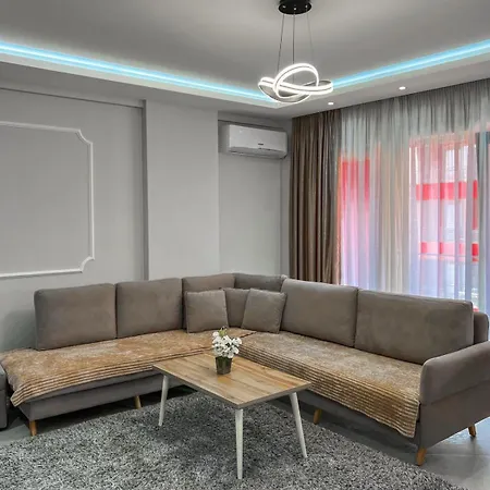 Apartment Arlis New