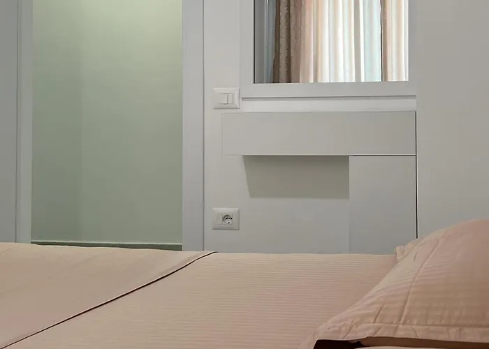 公寓 Arlis New 地拉那